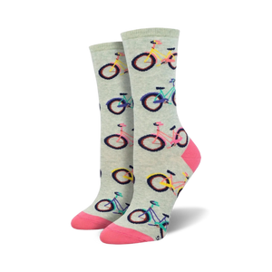Lifestyle shot showing the socks on a model's feet, paired with casual summery attire.