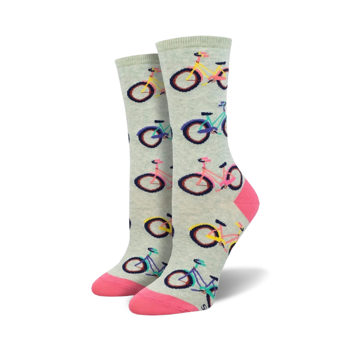 Lifestyle shot showing the socks on a model's feet, paired with casual summery attire.