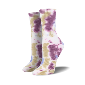 Lifestyle shot of a person wearing the purple tie-dye athletic socks.