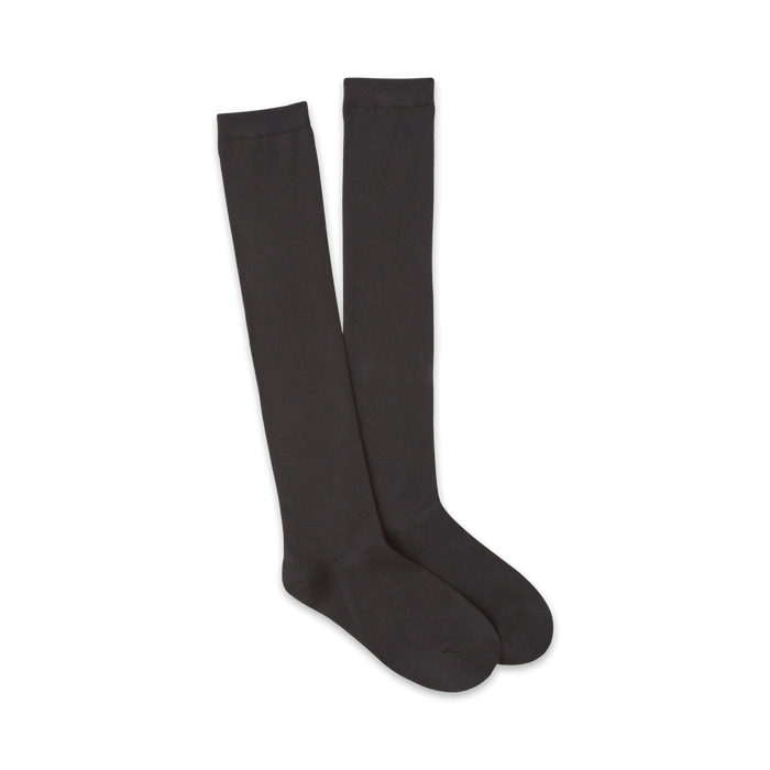 alt text description:** black ribbed knee-high socks for women, providing ultimate comfort and style.  ** }}