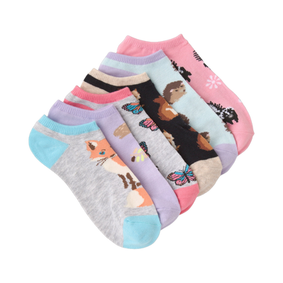 Six no-show socks in pastel colors; gray, pink, lavender, teal. Designs include foxes, hedgehogs and butterflies.