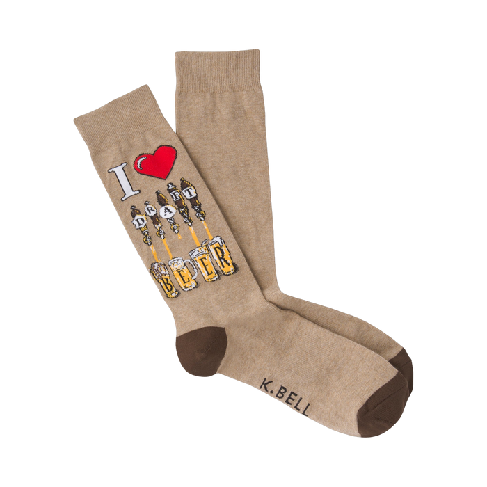 Tan crew socks with a brown cuff. The design includes 'I heart Draft Beer' and a graphic of beer taps and glasses.