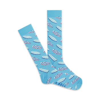 light blue socks featuring a pattern of pink and blue surfboards, good for men with a crew length.  