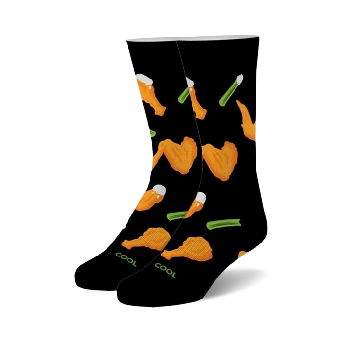 black crew socks with fun buffalo wings, celery sticks, and beer mug design. for men and women.    }}