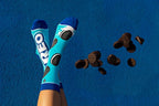 Lifestyle shot focusing on the socks and shoes, emphasizing how the socks look when worn. [lf]