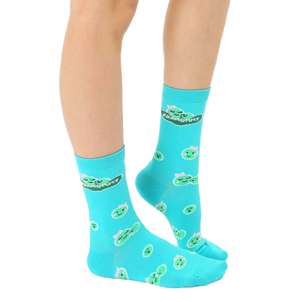 Close-up of adult Edamommy socks showcasing the peapod design and text. [lf]