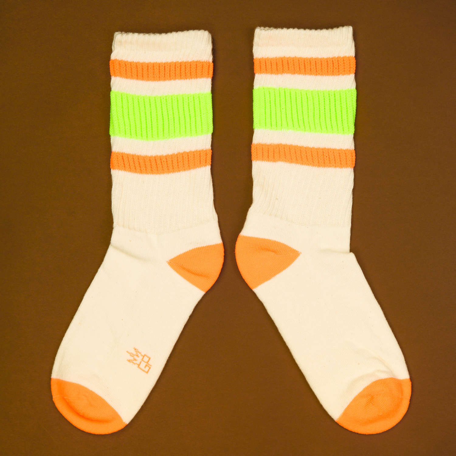 Flat lay: Another view of Bobby socks, laid flat, with a focus on the design and color. [lf]