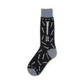 Black crew socks with a light grey screw design and the word 'it'.