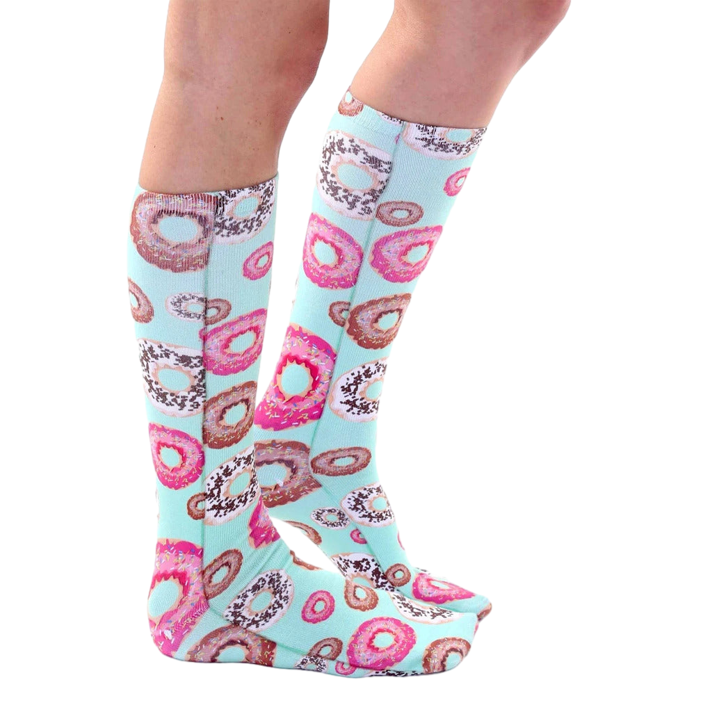 Lifestyle shot showing the socks on a person's legs, highlighting how they look when worn. [lf]