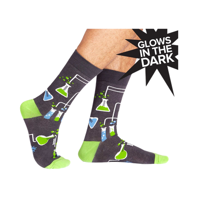 dark gray crew socks for men with a pattern of beakers and test tubes filled with different colored liquids. perfect for chemistry lovers.  