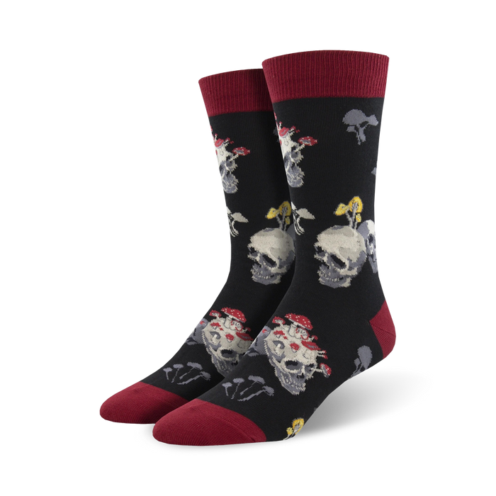 mens bone heads crew socks - spooky skull and mushroom pattern   }}