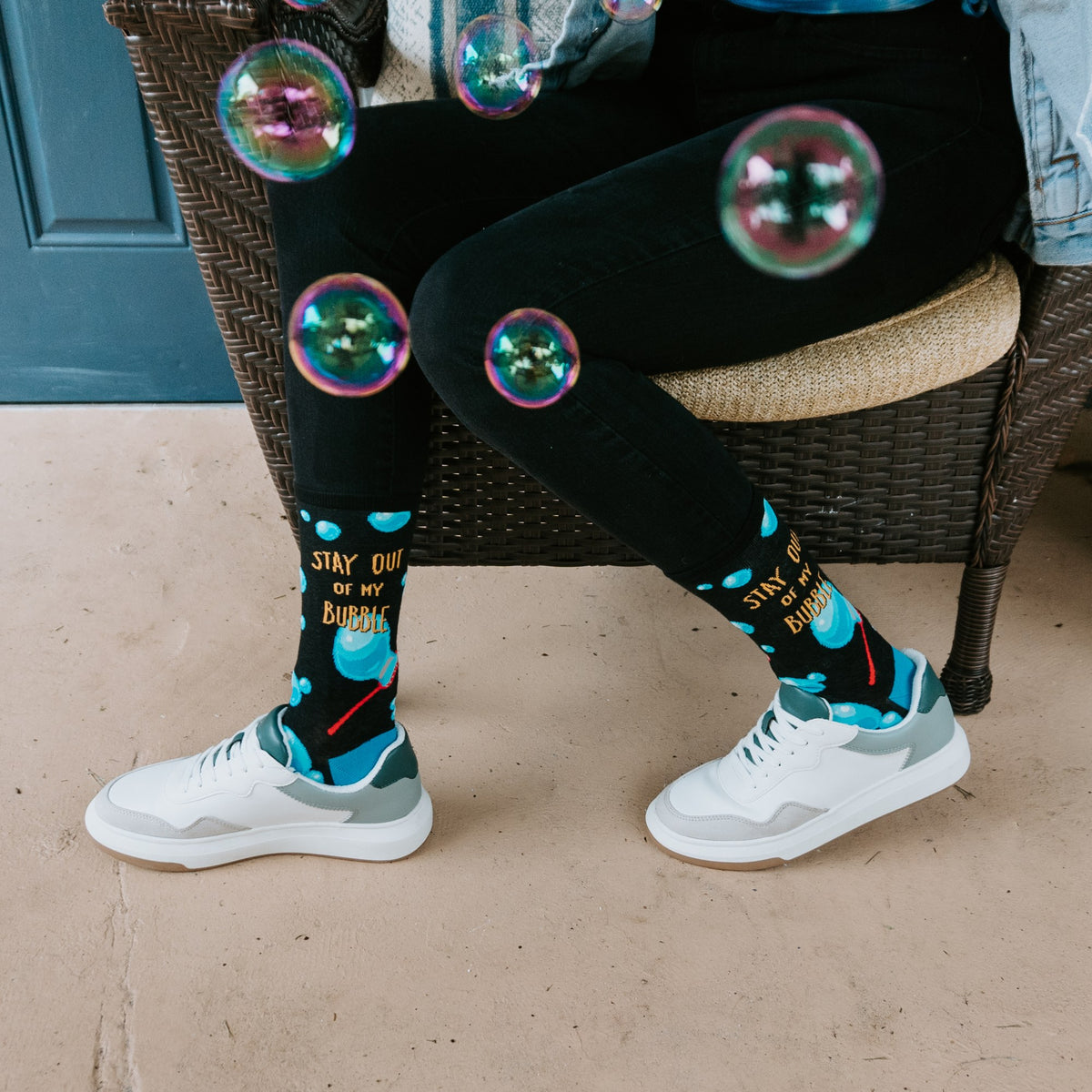 [lf] Stay Out Of My Bubble