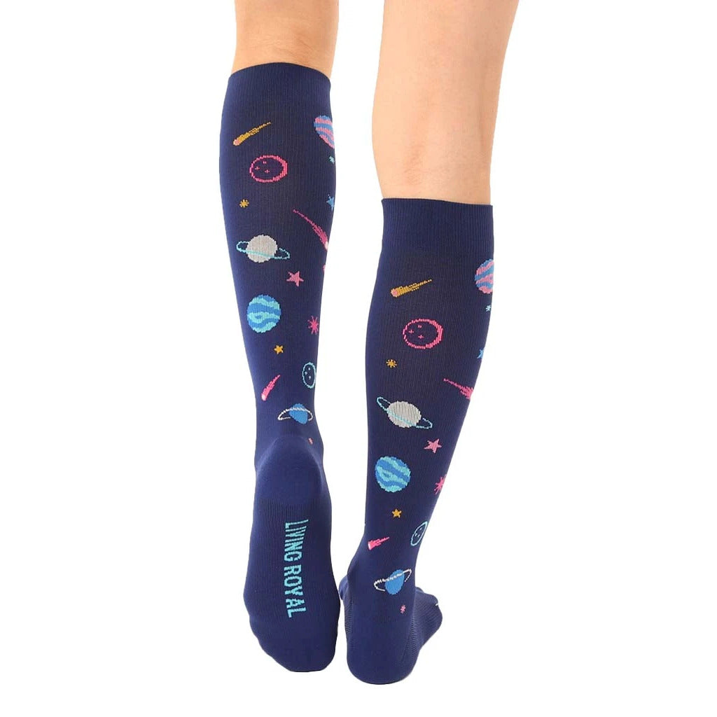 Back view of the socks showcasing the design and 'Living Royal' logo on the heel. [lf]